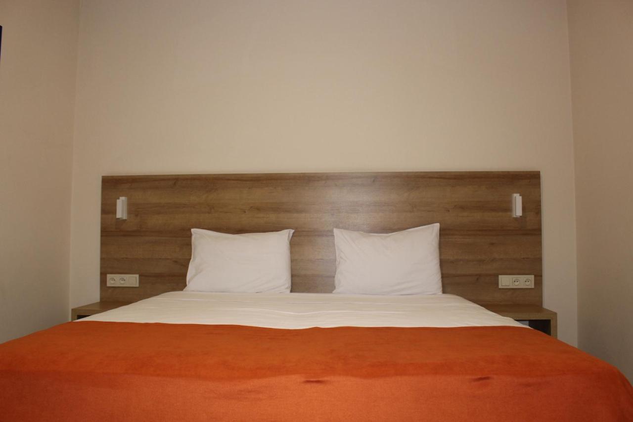 Boutique Hotel 32 Batumi Exterior foto