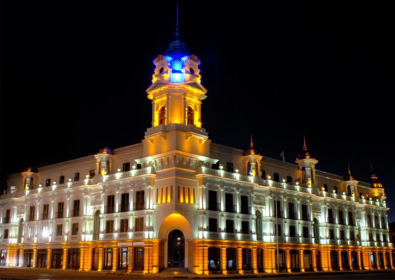 Boutique Hotel 32 Batumi Exterior foto