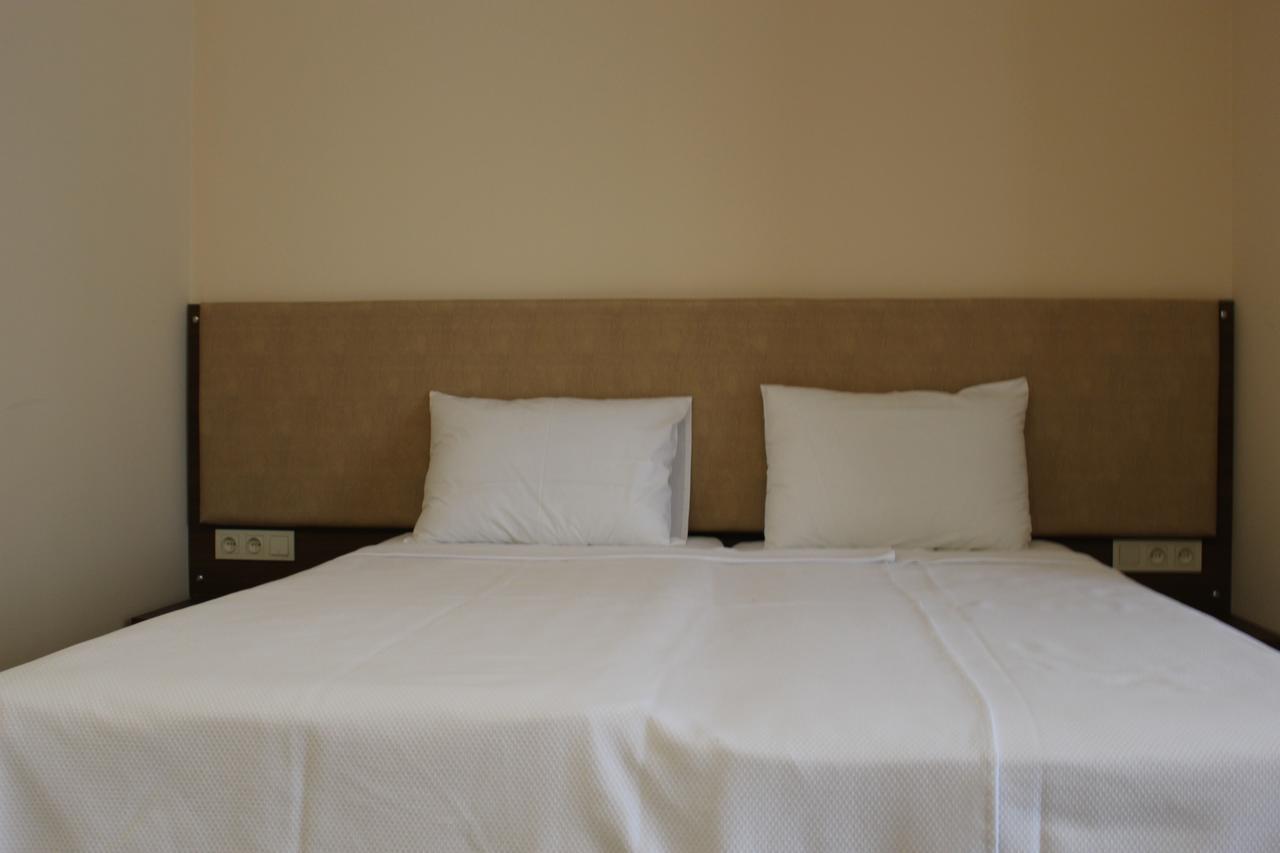 Boutique Hotel 32 Batumi Exterior foto